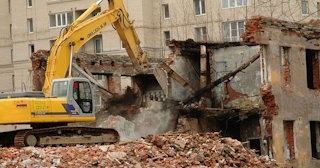 Демонтаж фасада в Карпинске: цены за м2 от 367 рублей | Сварной-Кпн