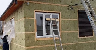 Демонтаж сайдинга от 367 рублей в Карпинске - профессиональные услуги Сварной-Кпн